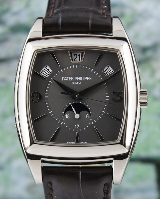 (image for) LIKE NEW PATEK PHILIPPE 18K WHITE GOLD ANNUAL CALENDAR MOON PHASE / 5135G